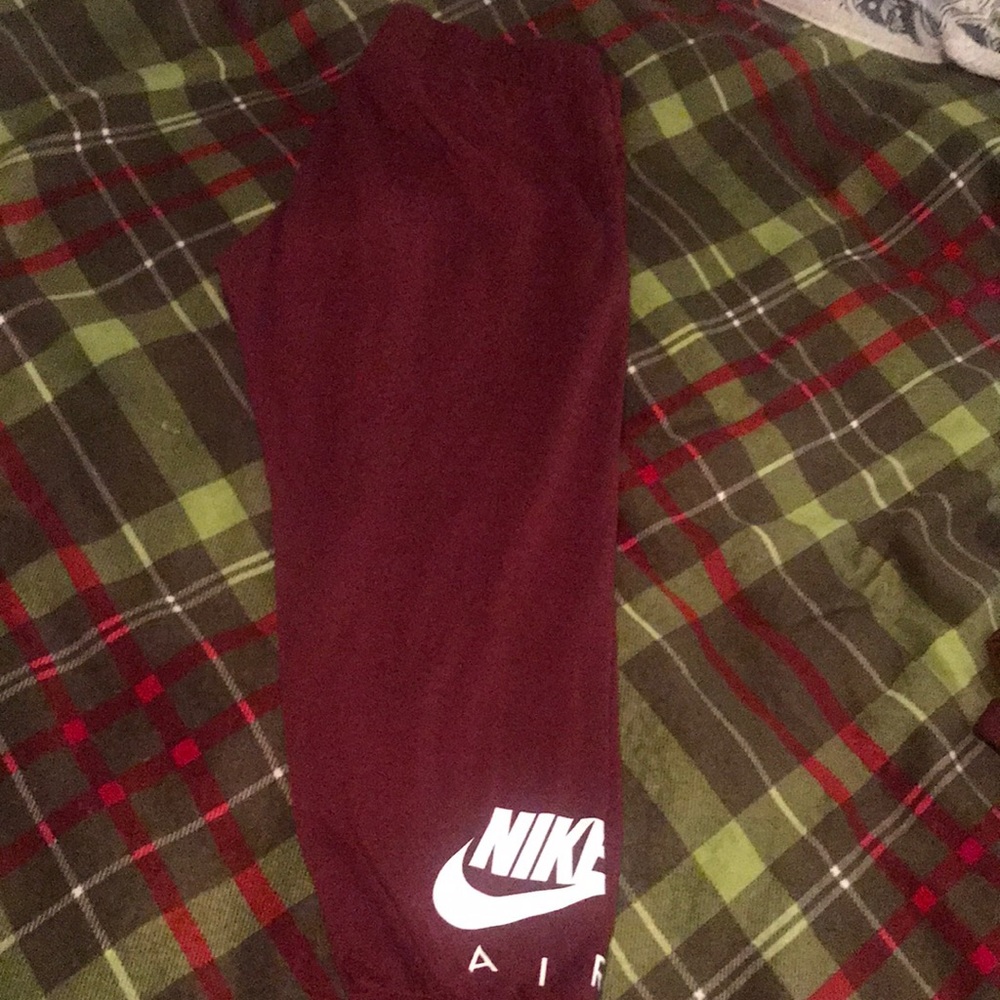 Nike jogging pants